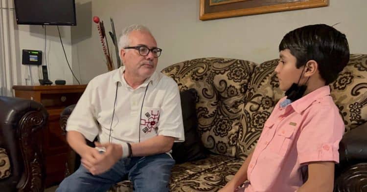 El cronista y el niño: comparten la pasión por la historia de Hermosillo