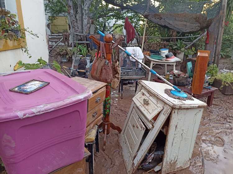 Familias de San José de Guaymas perdieron todo por las inundaciones