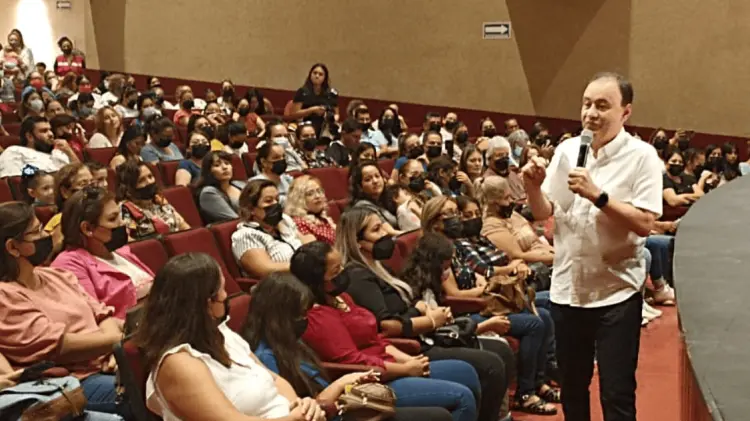 Arranca entrega de recursos  del programa La escuela es Nuestra