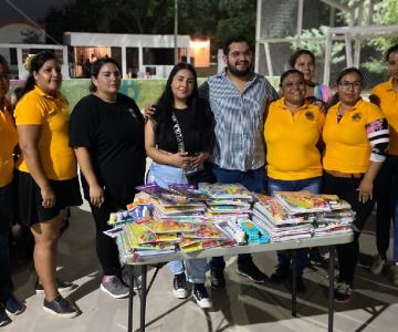 Apoyan con útiles a niños del comedor Abrazando Sonrisas