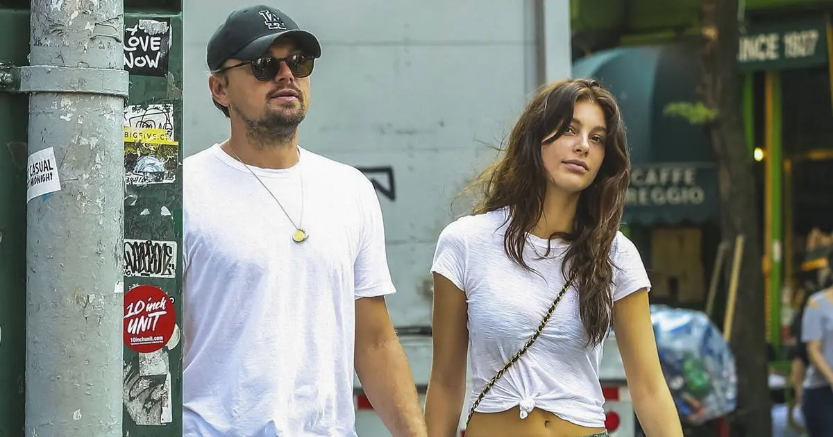 Captan a DiCaprio en Nueva York tras ruptura con Camila Morrone