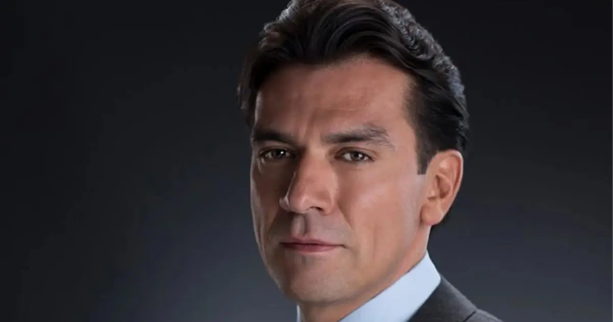Jorge Salinas reconoce públicamente a su hija Valentina