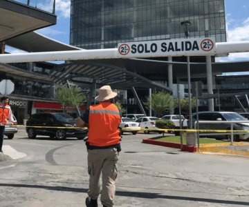 Realizan simulacro en plaza comercial del poniente de Hermosillo