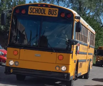 Suspenden clases en Santa Cruz, Arizona, por reporte de hombre armado