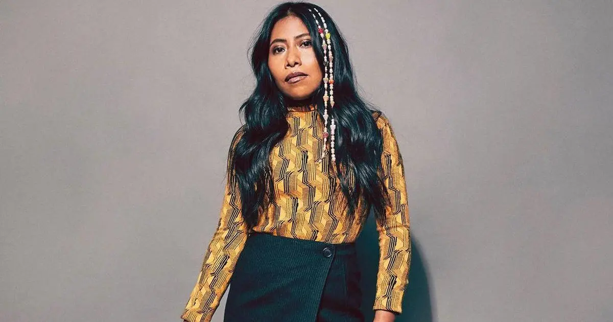 Yalitza Aparicio deslumbra en alfombra roja