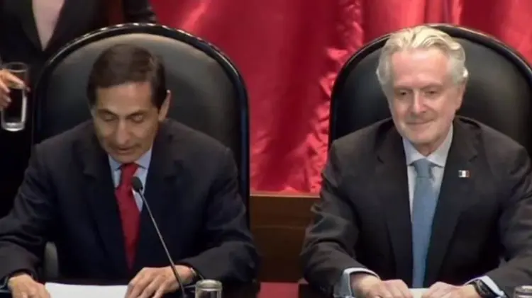 Hacienda entrega a diputados Paquete Económico 2023