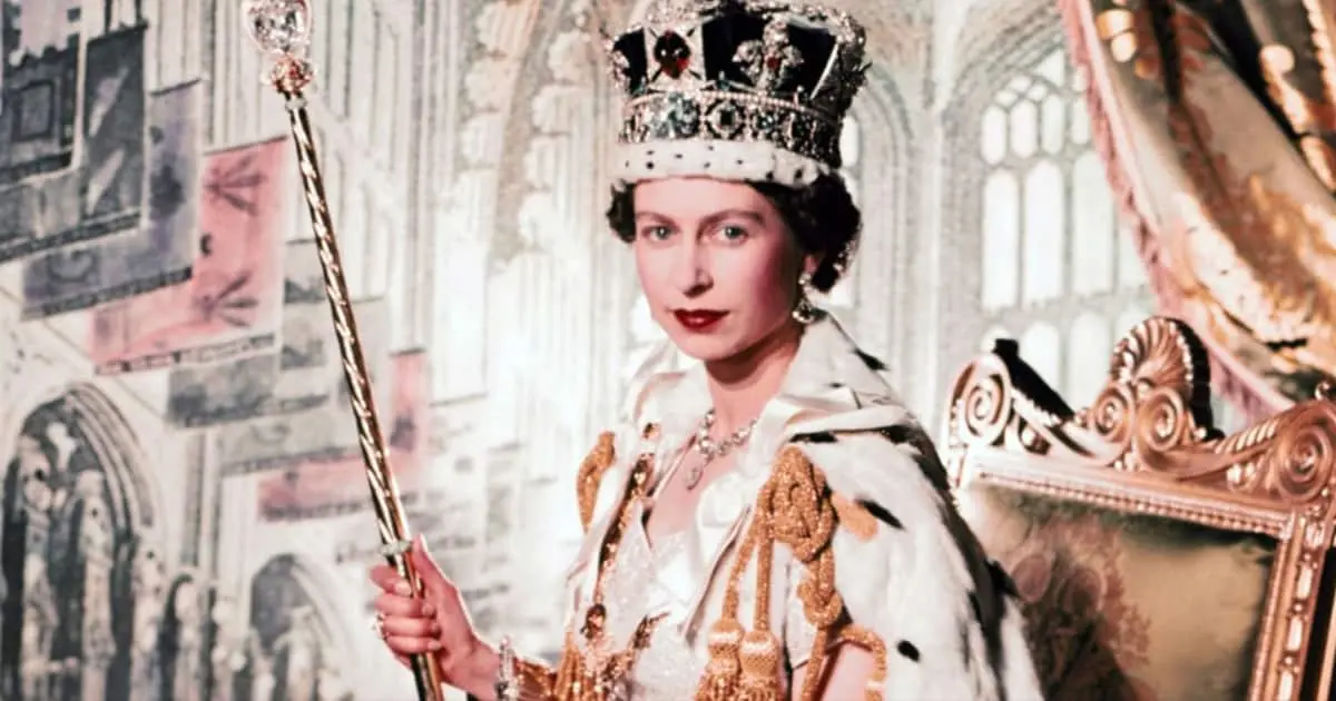 Artistas reaccionan a la muerte de Isabel II