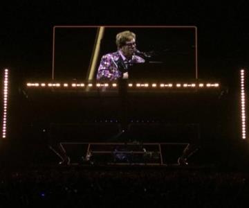 Guns N and Roses y Elton John rinden tributo a la Reina Isabel II