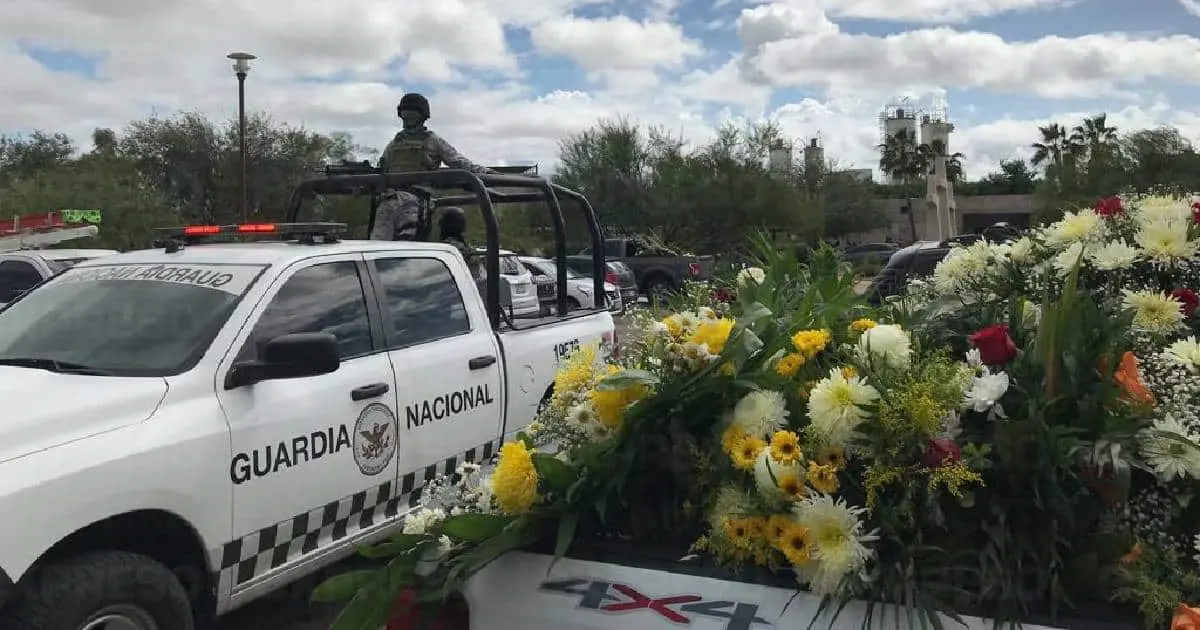 Guardia Nacional escolta restos de Luis Figueroa a un panteón privado