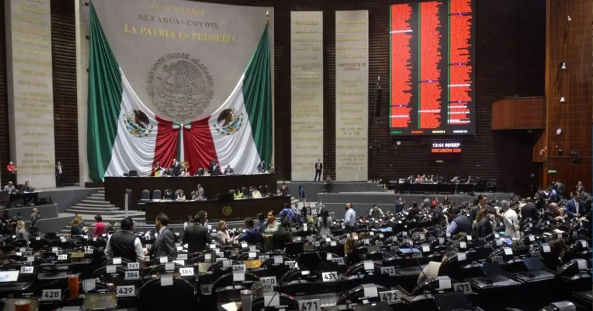 Aprueban diputados iniciativa del PRI con 335 votos