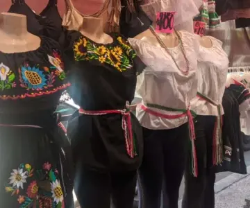 Esperan comerciantes un incremento en las ventas por festividades patrias