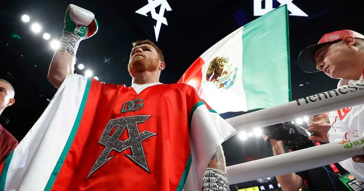 Canelo vence nuevamente a un Golovkin que llegó tarde al combate