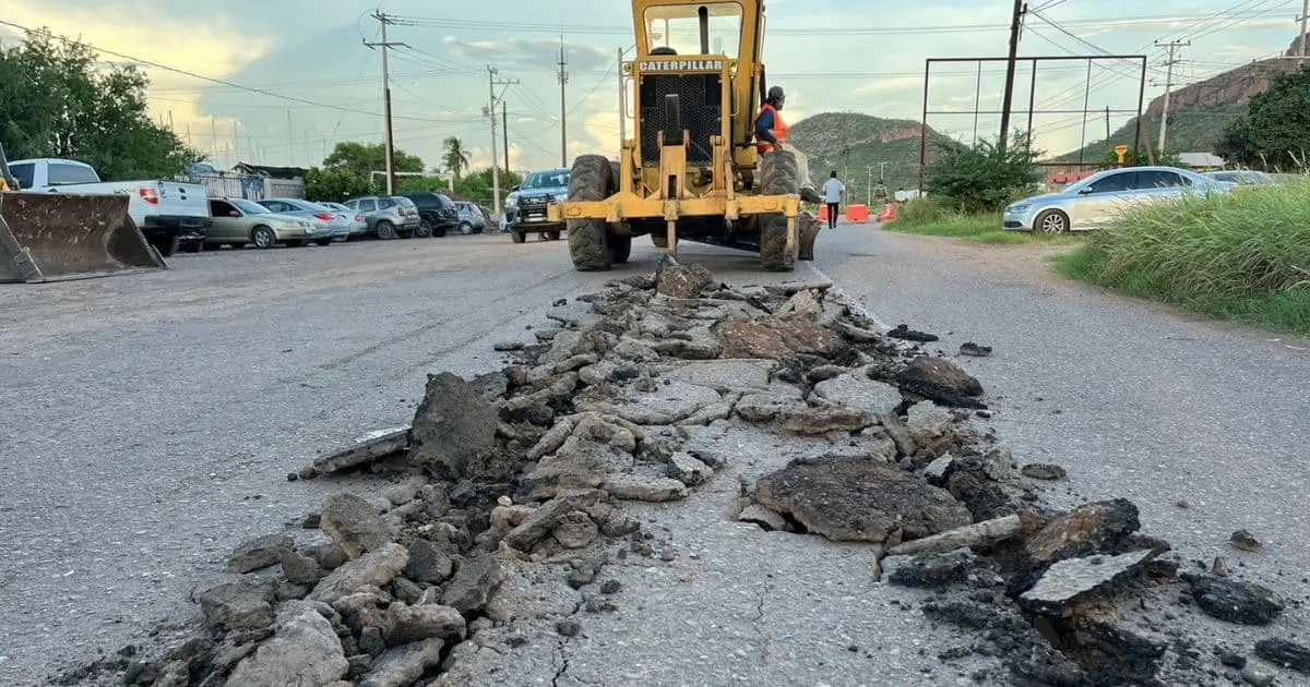 Agradecen vecinos rehabilitación de bulevar en Guaymas