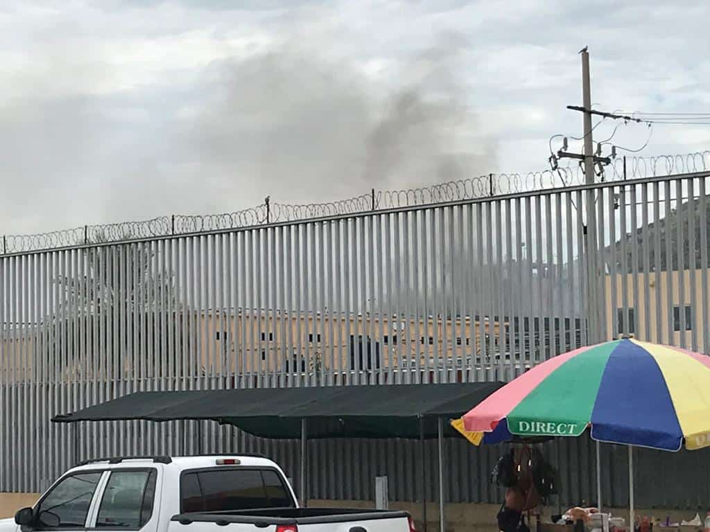 Familiares ingresan al Cereso I para visitar a internos tras incendio