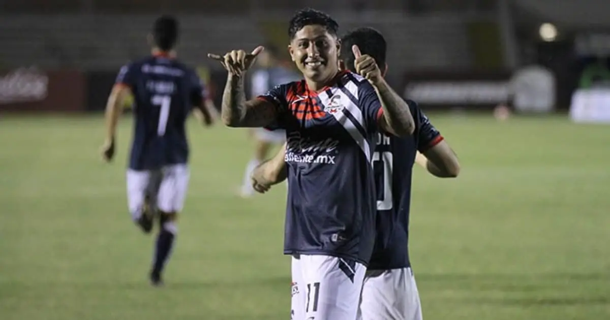 Cimarrones cierra semana de seis puntos tras vencer a Pumas Tabasco