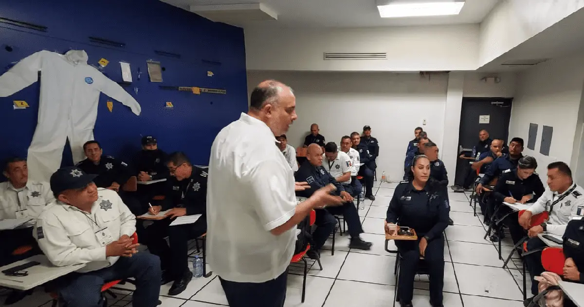 FGJE da capacitación a policías municipales