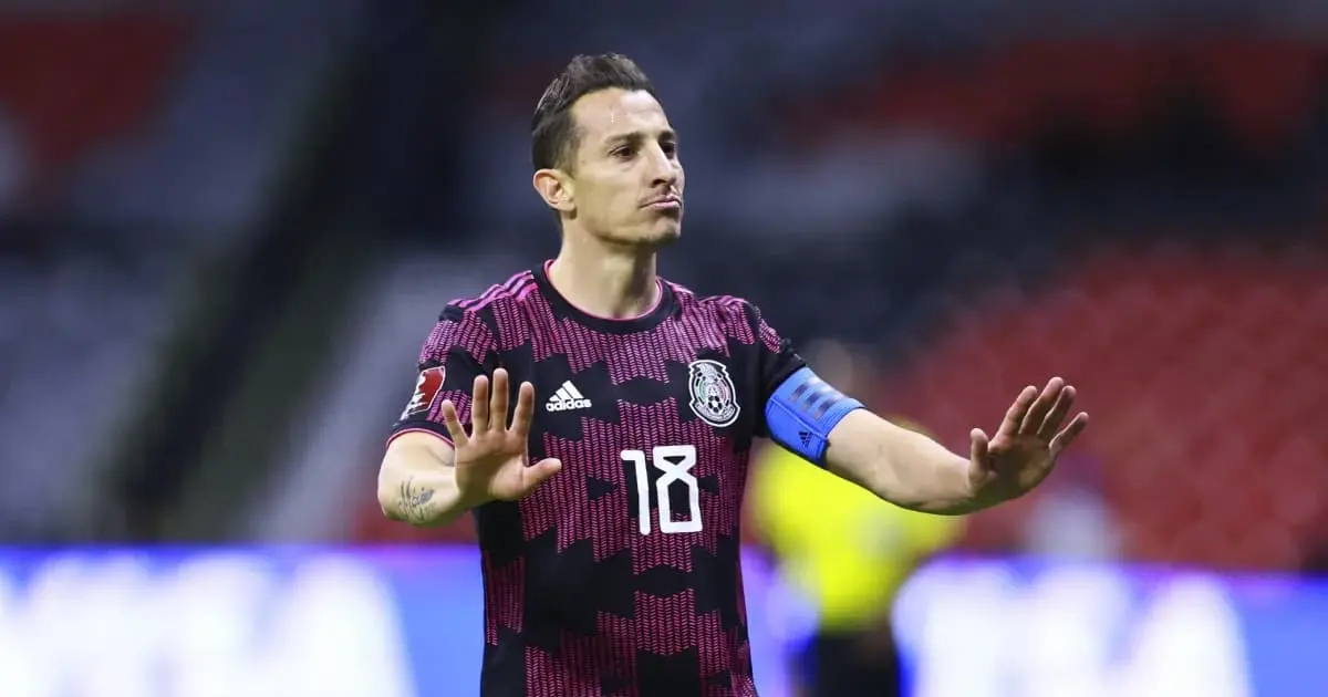 Andrés Guardado adorna edificio de Doha en Qatar