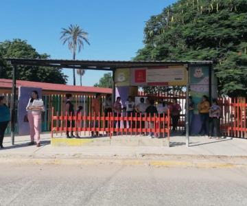 Padres exigen baños en jardín de niños de Navojoa