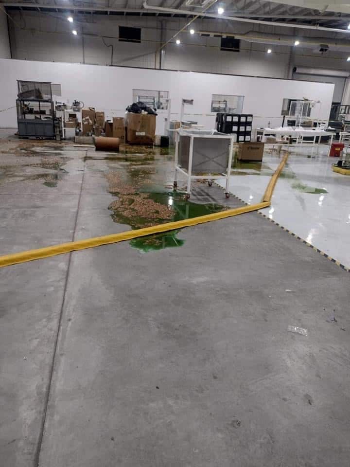 Protección Civil controla derrame de químicos en Nogales