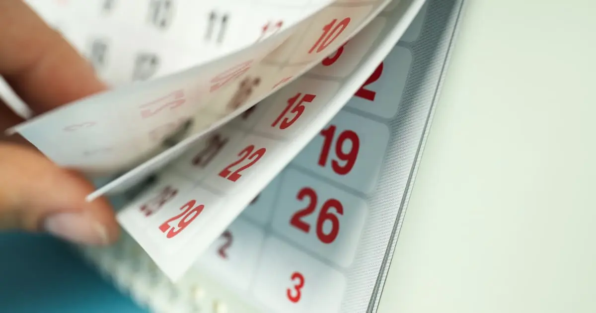 Reforma laboral para ampliar días de vacaciones avanza en el Senado