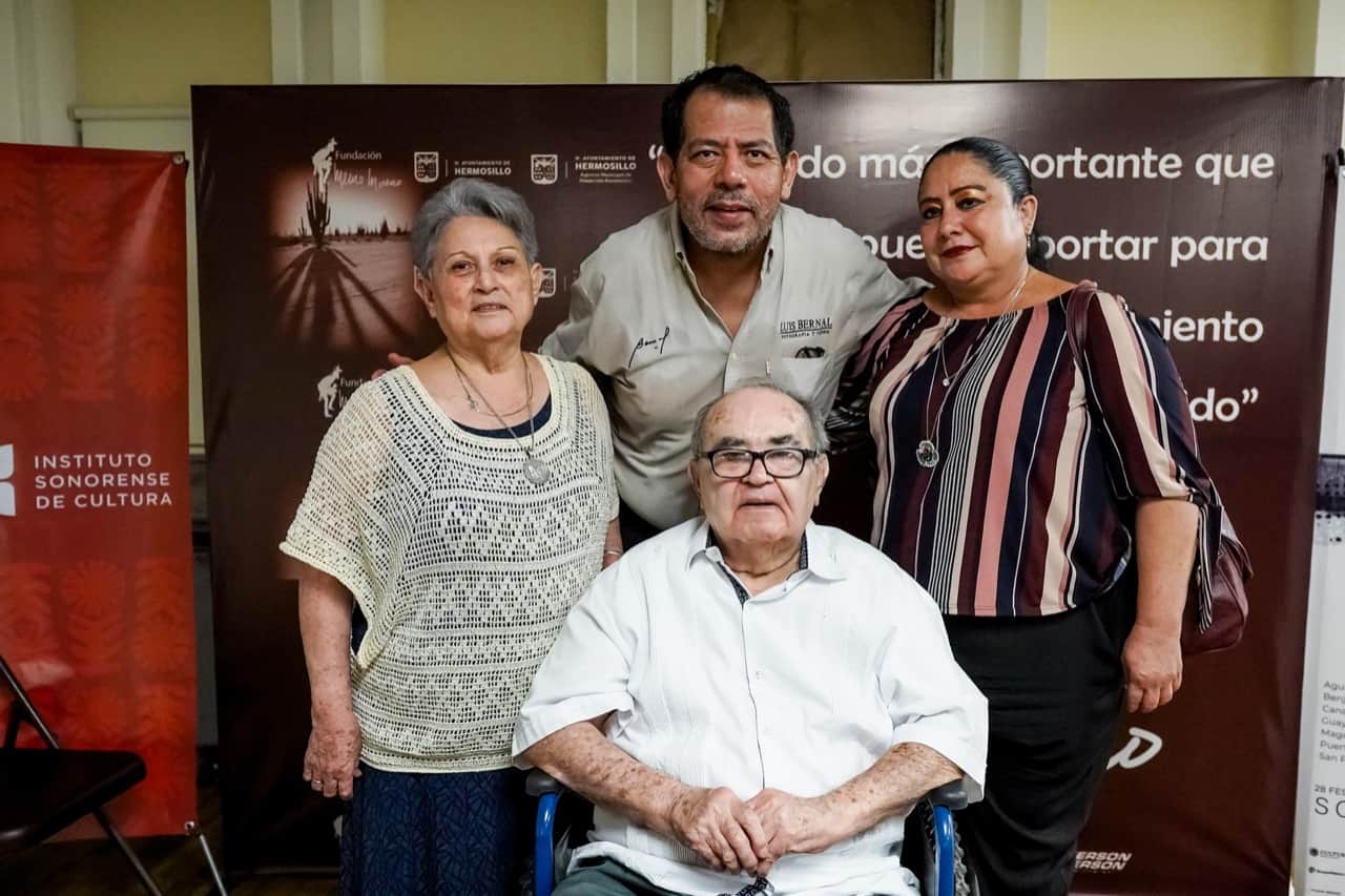 Celebran trayectoria de Memo Moreno