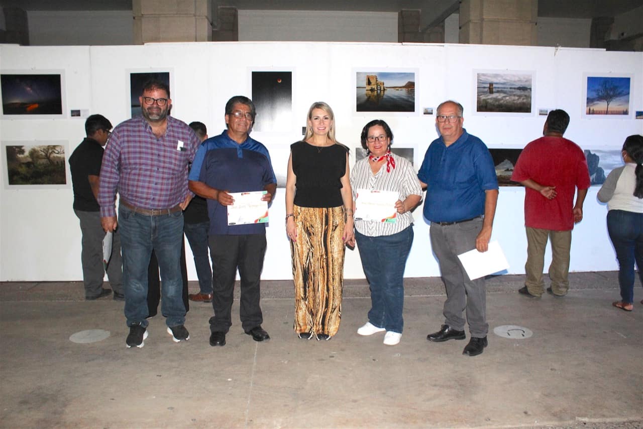 Alumnos de Memo Moreno presentan exposición