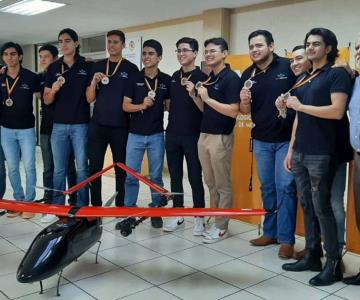 Estudiantes del ITH se llevan tercer lugar en competencia internacional