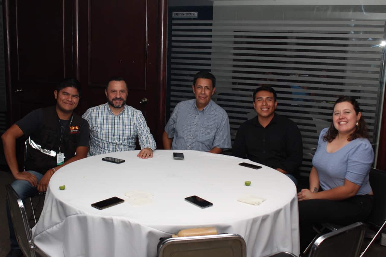 En ameno convivio, equipo de Expreso celebra aniversario