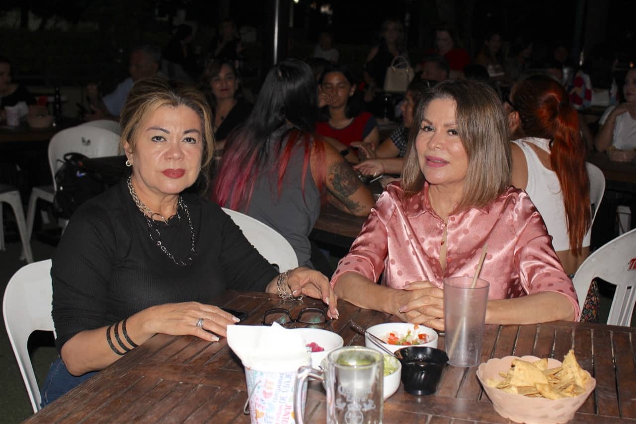 Noche Mexicana con Leo Apodaca