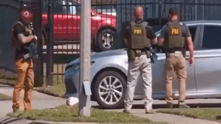 Reportan tiroteo en complejo departamental de Nueva Orleans