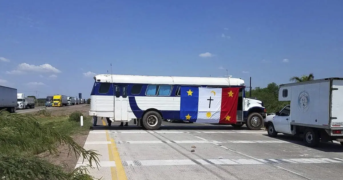 Costos de traslado aumentaban hasta 40% con bloqueos carreteros: Canacintra