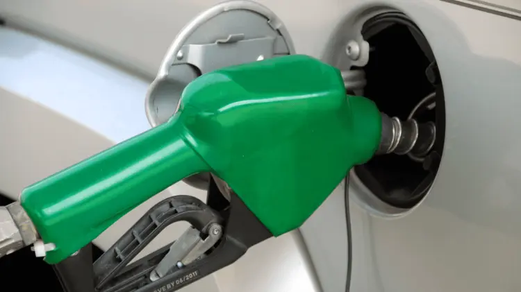 Hasta 208 mil mdp costarían subsidios a combustibles, advierte IMCO