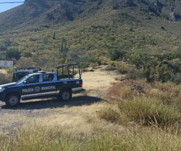 Bomberos auxilian a cajemense que subió al cerro Tetakawi