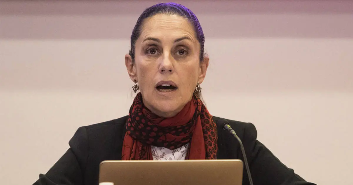 ¡Amiga! y ¡Presidenta!; despiden a Claudia Sheinbaum en Coyoacán