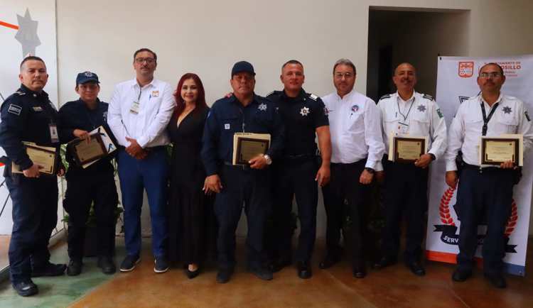¡Felicidades! Ellos son los Policías del Mes reconocidos en septiembre