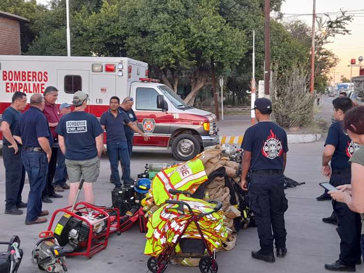 Bomberos de Michigan apoyan con equipo a elementos de Empalme