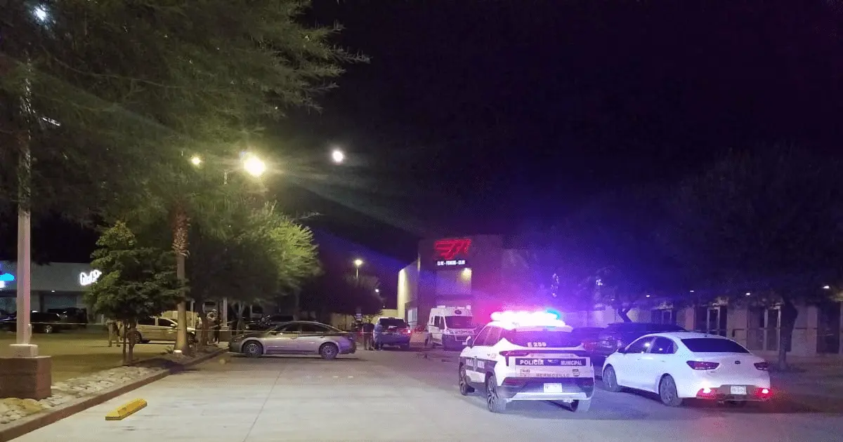Policías localizan hombre sin vida en ataque armado en Insurgentes