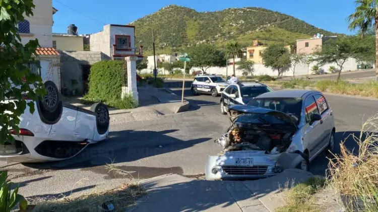 Se registra choque volcamiento al sur de Hermosillo