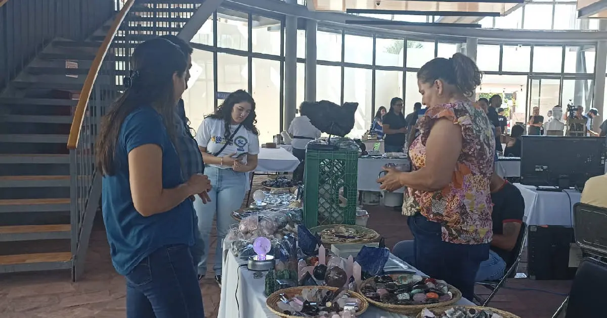 Congreso Minero: exhiben riquezas minerales de todo México
