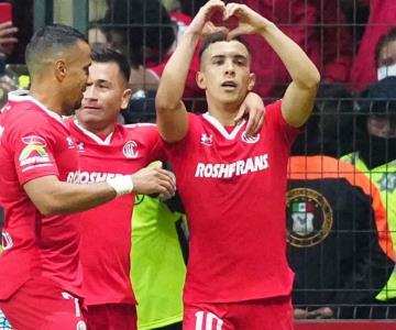 Toluca deja herido al América en el infierno