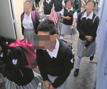 Apuñala a su compañero en salón de secundaria