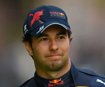Checo Pérez no descarta volver a la F1; habla sobre sus planes para 2025