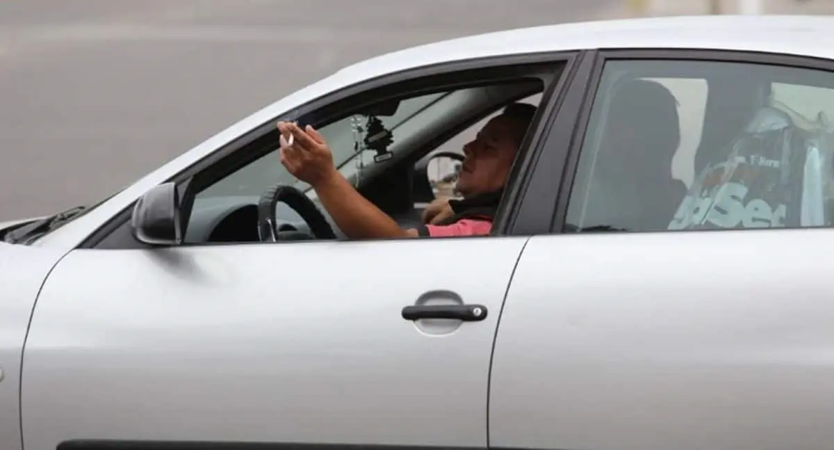 Atoran Ley de Movilidad: mantienen multa contra fumadores