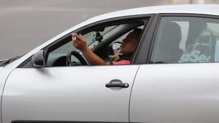 Atoran Ley de Movilidad: mantienen multa contra fumadores