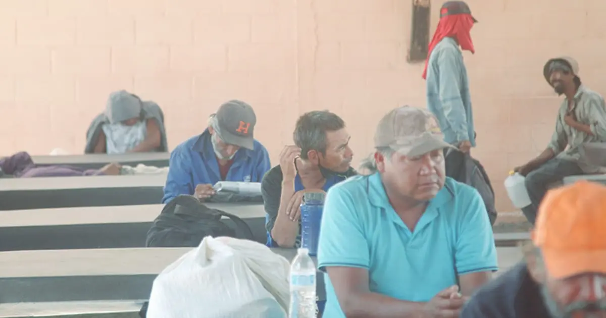 Padre Lezama tiende la mano a migrantes venezolanos en Hermosillo