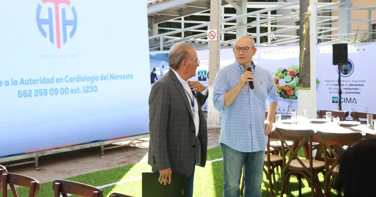 Los sacrificios del oficio, valen regresarle la salud a los pacientes