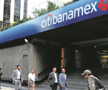 Germán Larrea puede comprar Banamex: AMLO
