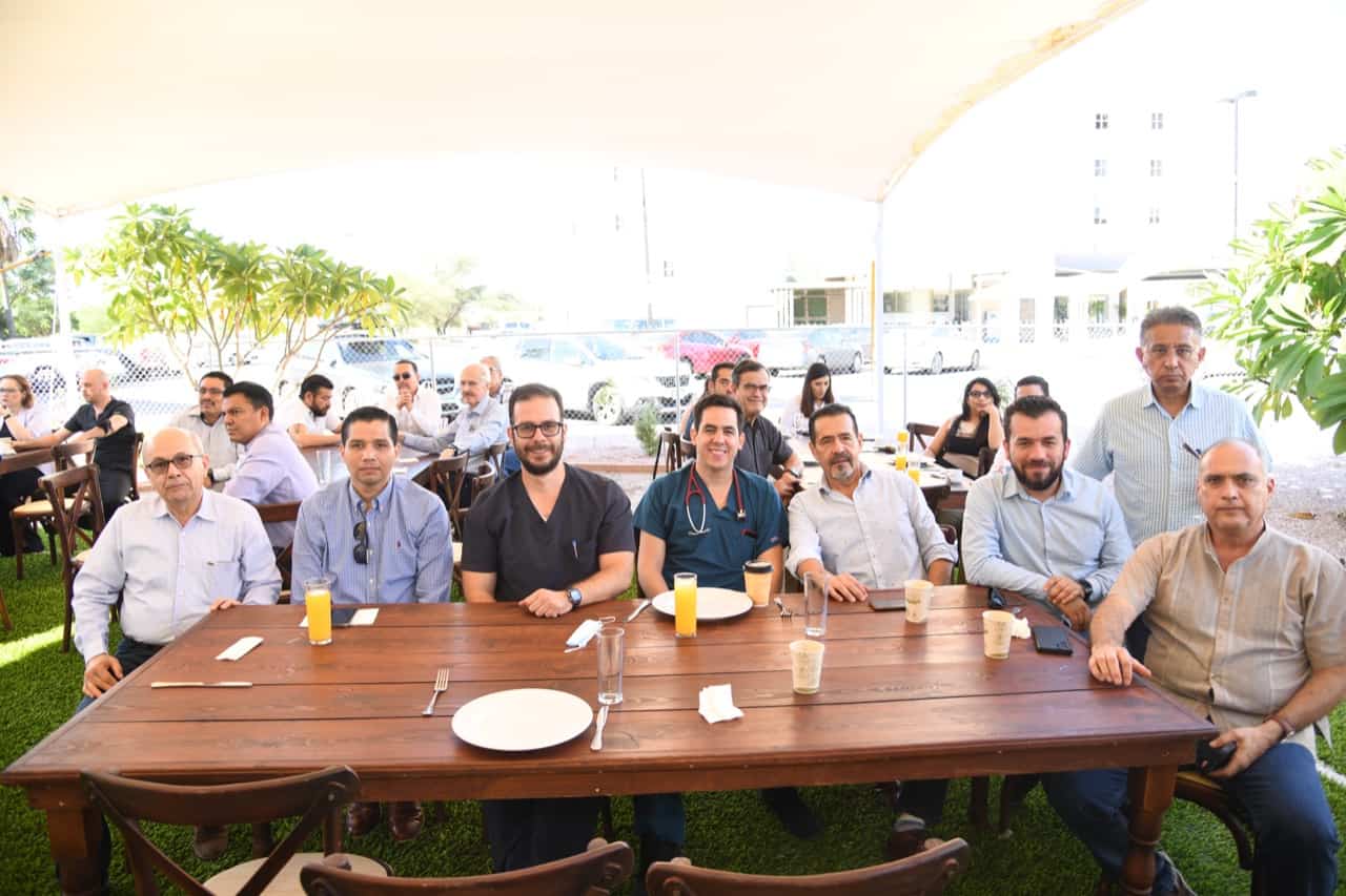 Hospital CIMA Hermosillo festeja a sus médicos