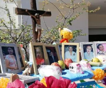 Colocan tapanco en Hospital Navojoa para recordar a personal fallecido