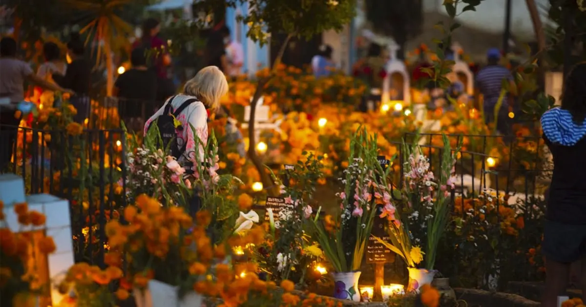 Día de Muertos reanuda demanda de dinero en efectivo